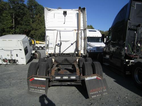 VOLVO VNL