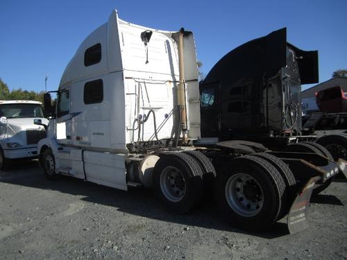 VOLVO VNL