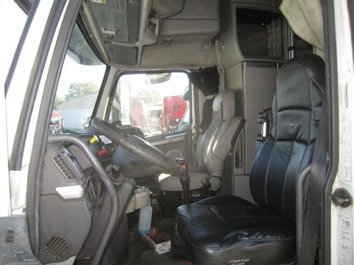 VOLVO VNL
