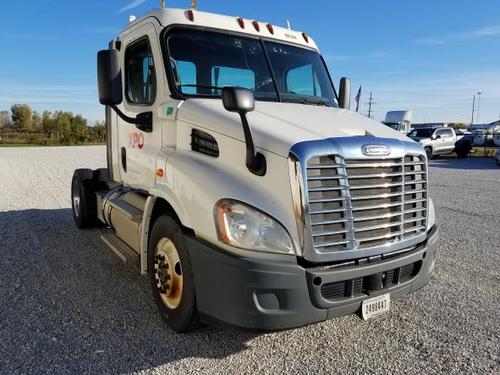 FREIGHTLINER CASCADIA 113