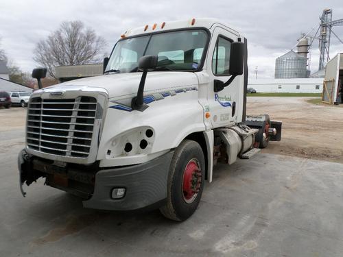 FREIGHTLINER CASCADIA 125