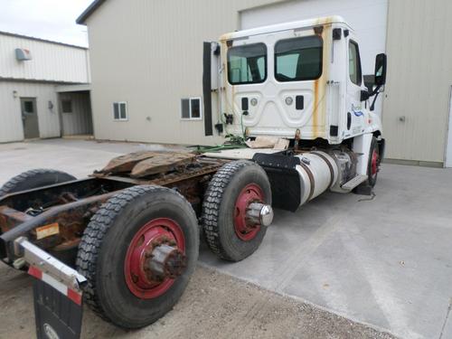 FREIGHTLINER CASCADIA 125