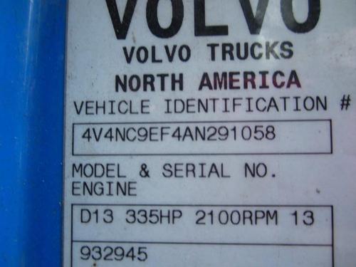 VOLVO VNL