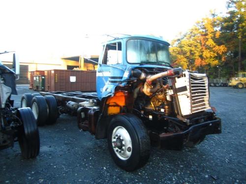 MACK DM690