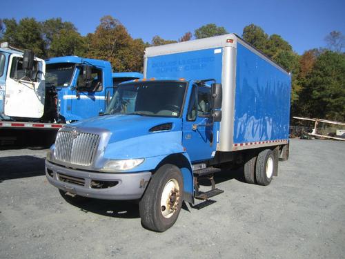 INTERNATIONAL 4300