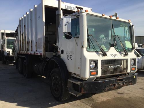 MACK MR688