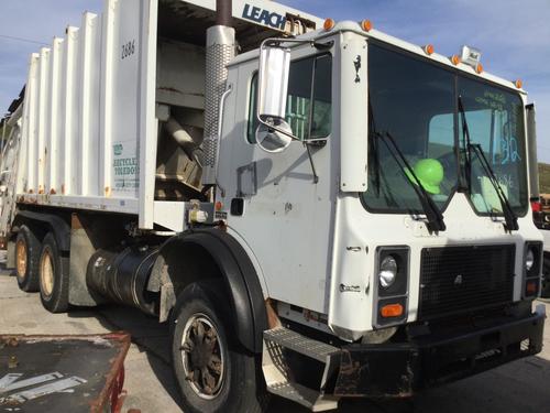 MACK MR688