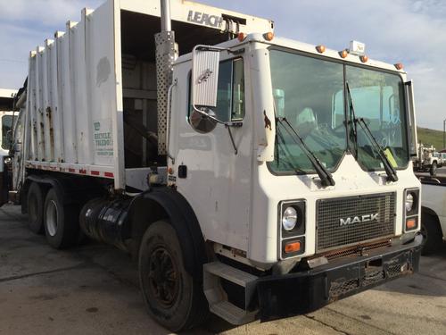 MACK MR688