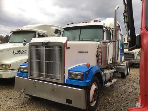 WESTERN STAR 4900