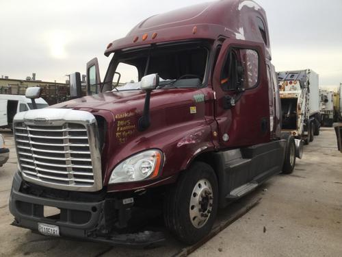 FREIGHTLINER CASCADIA 125