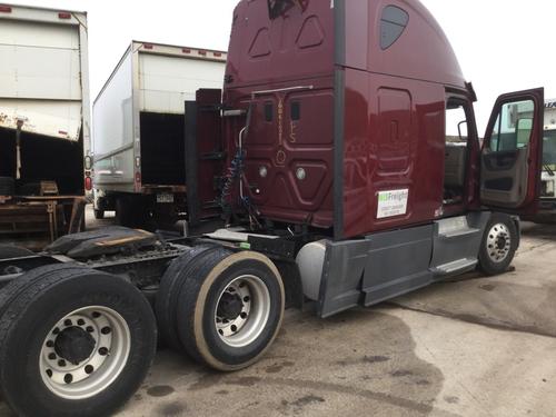 FREIGHTLINER CASCADIA 125
