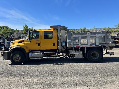 INTERNATIONAL 7400