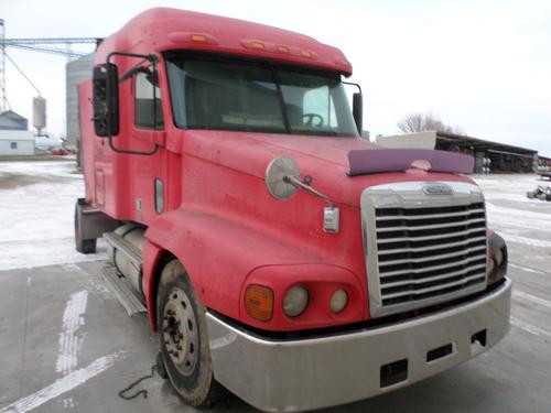 FREIGHTLINER CENTURY 120