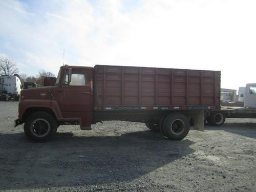FORD 700