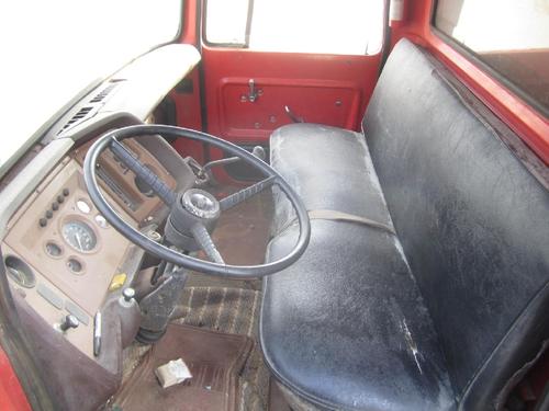 FORD 700