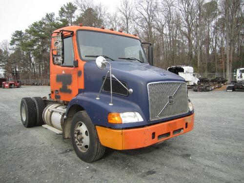 VOLVO VNM