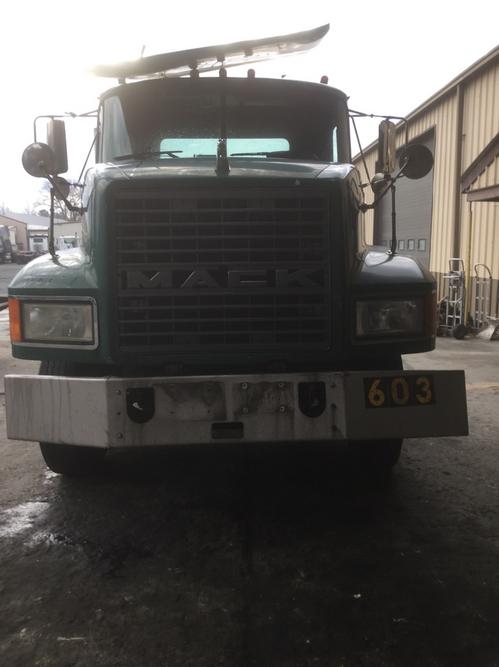MACK CH613