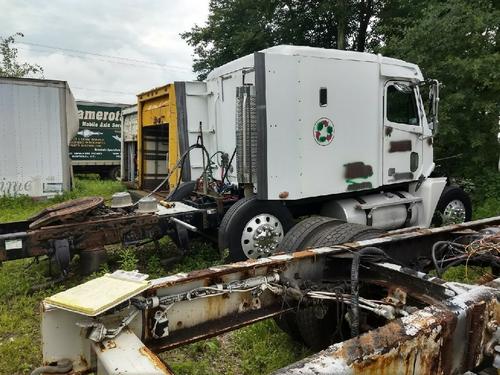 FREIGHTLINER COLUMBIA 120