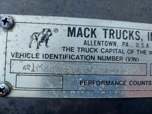 MACK DM690