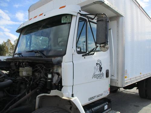 FREIGHTLINER FL60