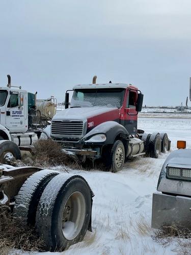 FREIGHTLINER COLUMBIA 120