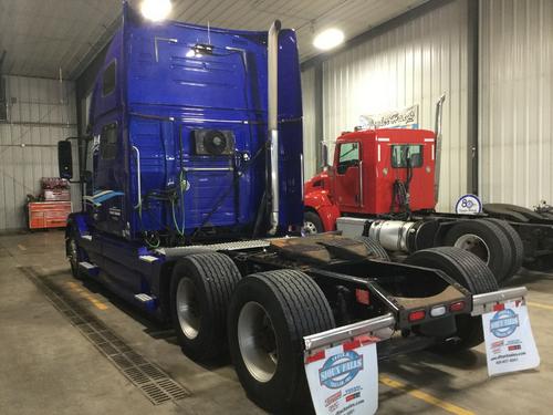 Volvo VNL