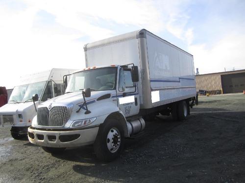 INTERNATIONAL 4300