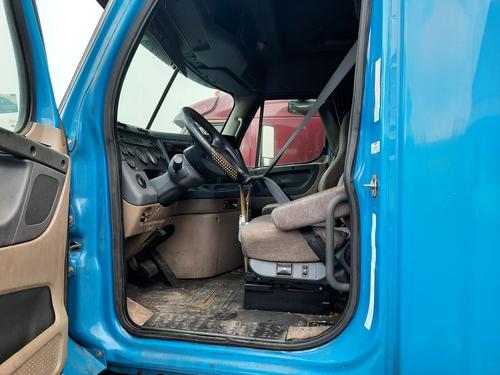 FREIGHTLINER CASCADIA 125
