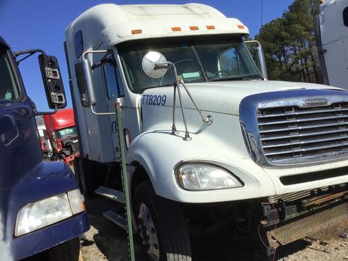 FREIGHTLINER COLUMBIA 120