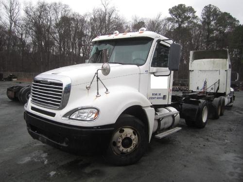 FREIGHTLINER COLUMBIA 120