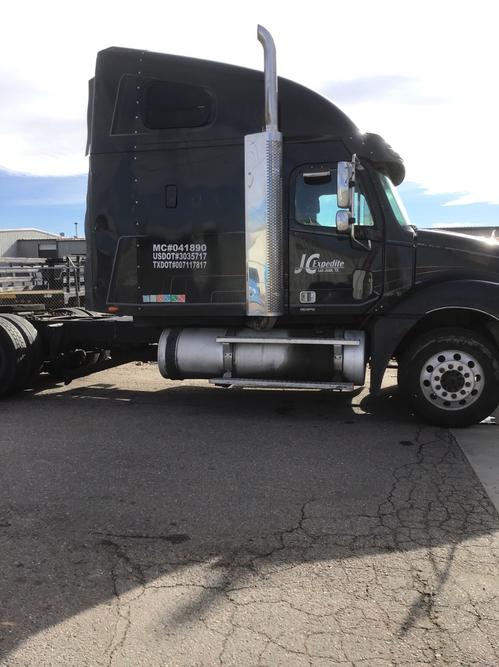 FREIGHTLINER COLUMBIA 120