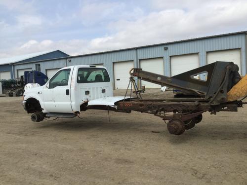 Ford FORD F550SD PICKUP