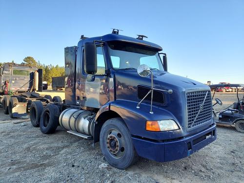 VOLVO VNM