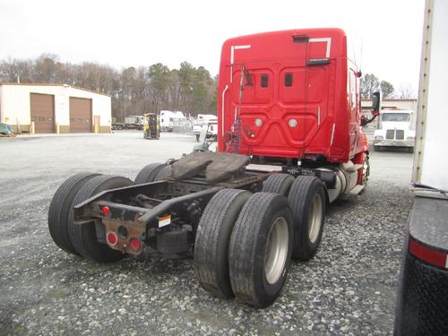 FREIGHTLINER CASCADIA 113