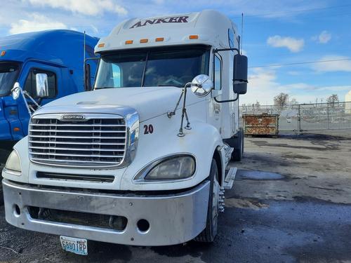 FREIGHTLINER COLUMBIA 120