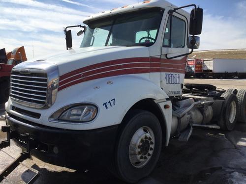 FREIGHTLINER COLUMBIA 120