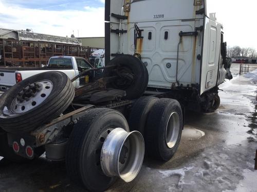 FREIGHTLINER CASCADIA 132