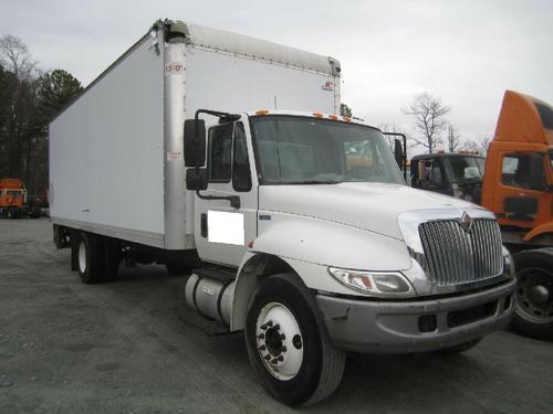 INTERNATIONAL 4300