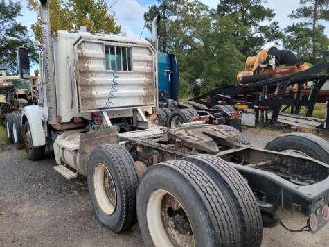 FREIGHTLINER CORONADO