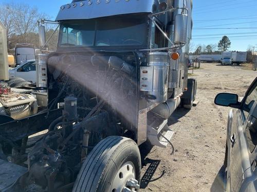 FREIGHTLINER FLD132 CLASSIC XL