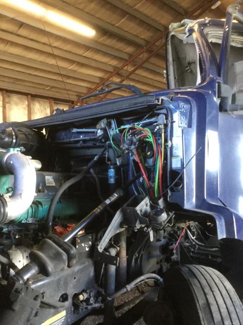 VOLVO VNM