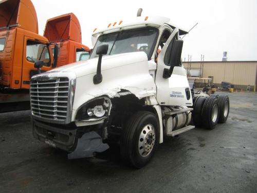 FREIGHTLINER CASCADIA 125