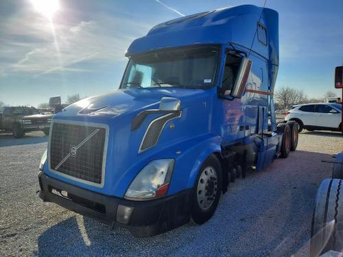 VOLVO VNL