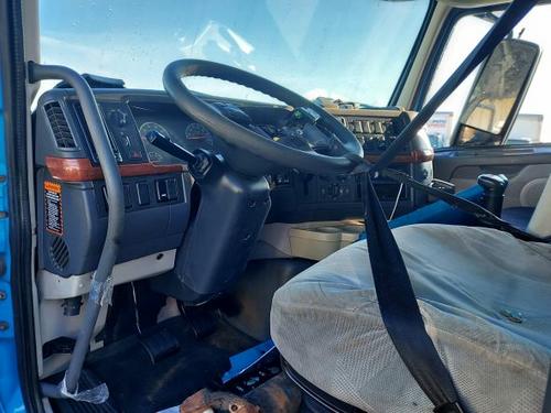 VOLVO VNL