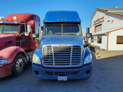 FREIGHTLINER CASCADIA 125