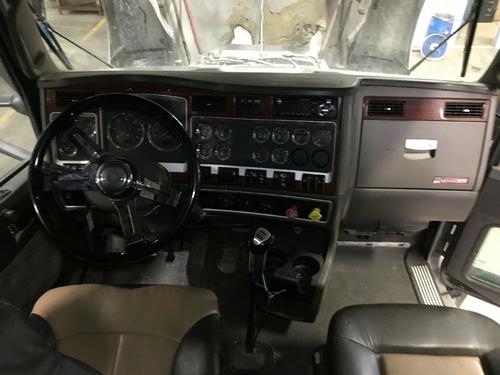 Kenworth T600