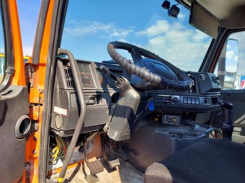 VOLVO VNM