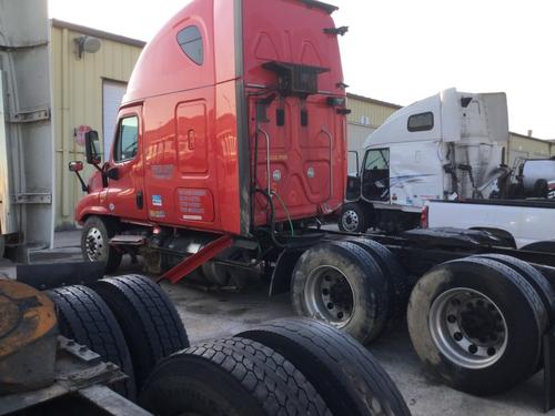 FREIGHTLINER CASCADIA 125