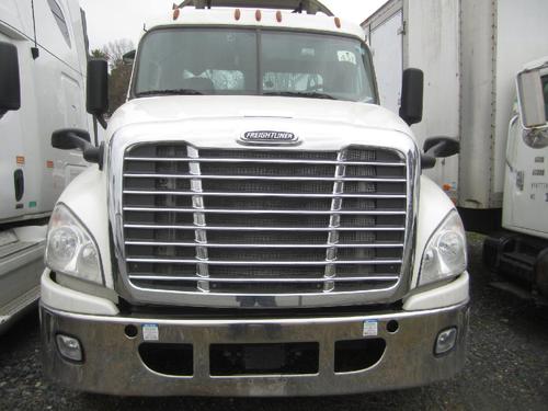 FREIGHTLINER CASCADIA 125