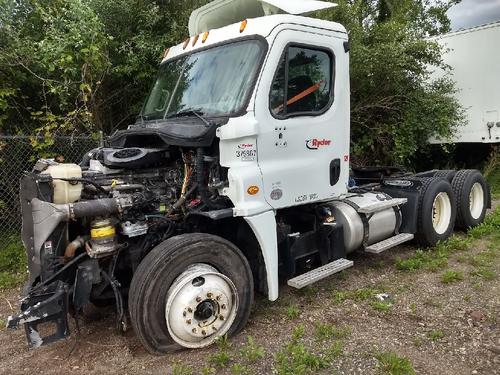 FREIGHTLINER CASCADIA 125